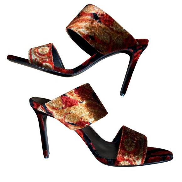 Versace Womens Baroque Velvet Sandals Size 40 Red & Gold Stiletto NIB - Picture 8 of 12